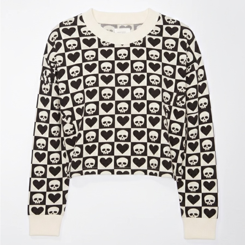 American Eagle Outfitters Black and Cream Skull & Heart Crewneck Sweater